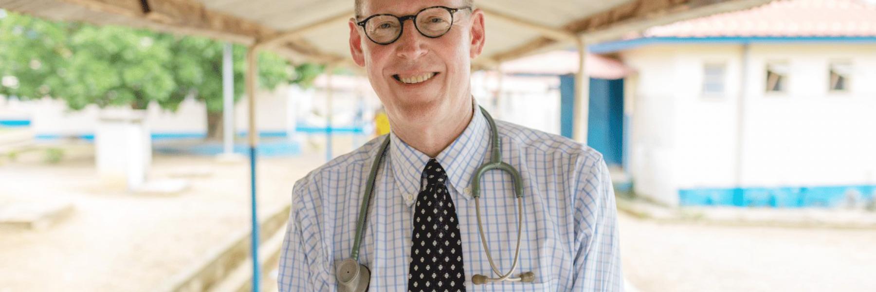 a picture of doctor Paul Farmer, who fought HIV in less wealthy countries